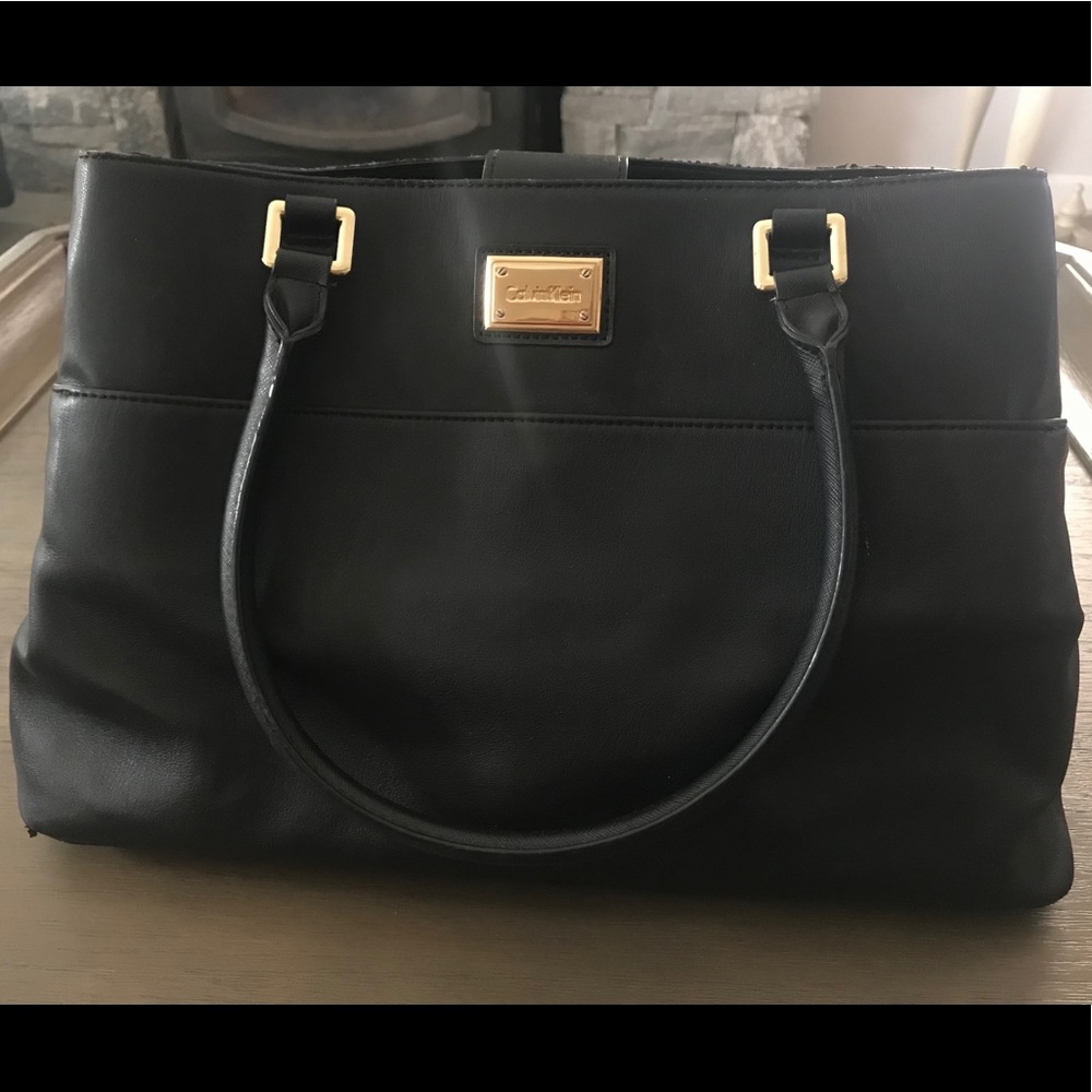 Black purse
